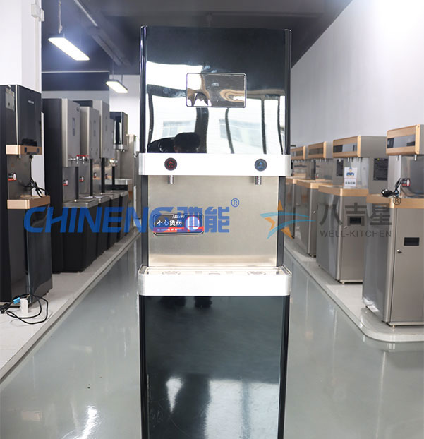 商用飲水機實拍圖