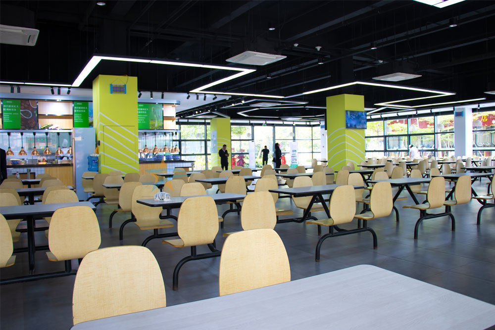 鑫輝餐飲智谷餐廳廚房工程就餐區