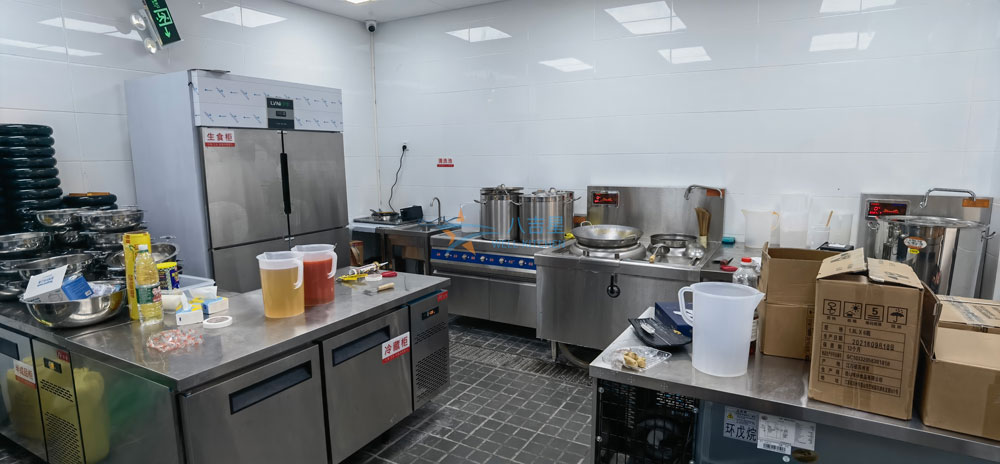 御牛師和牛自助火鍋店廚房施工現場