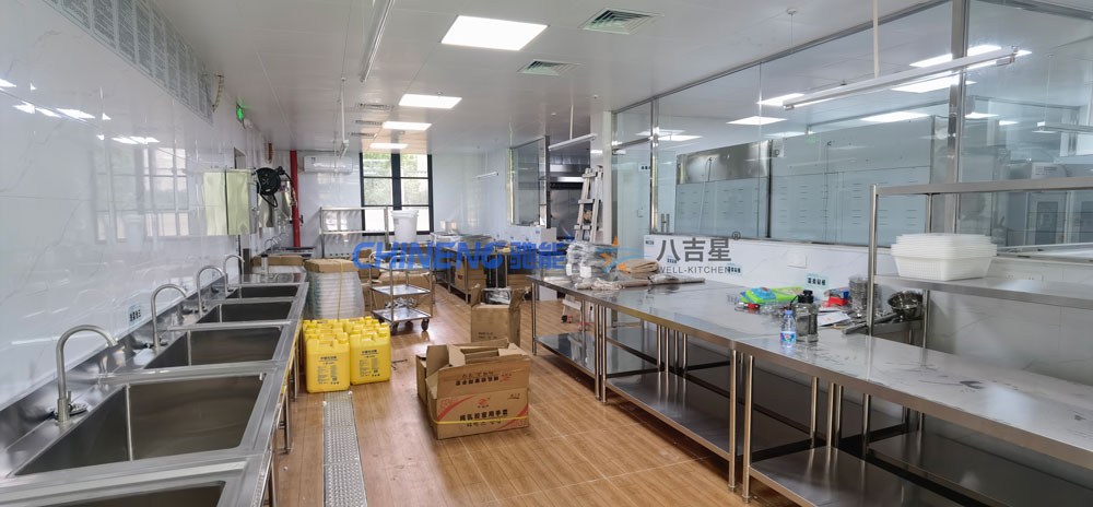 深圳光明璽云幼兒園食堂廚房預處理區